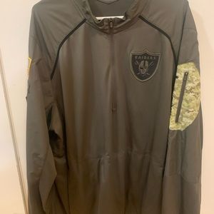 Nike Raiders 1/4 zip dry-fit Salute to Service pullover